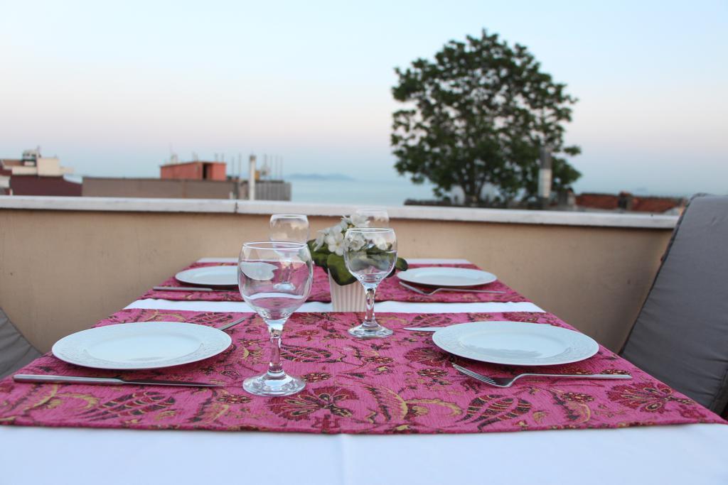 Dos Hermanos Hotel Истанбул Екстериор снимка