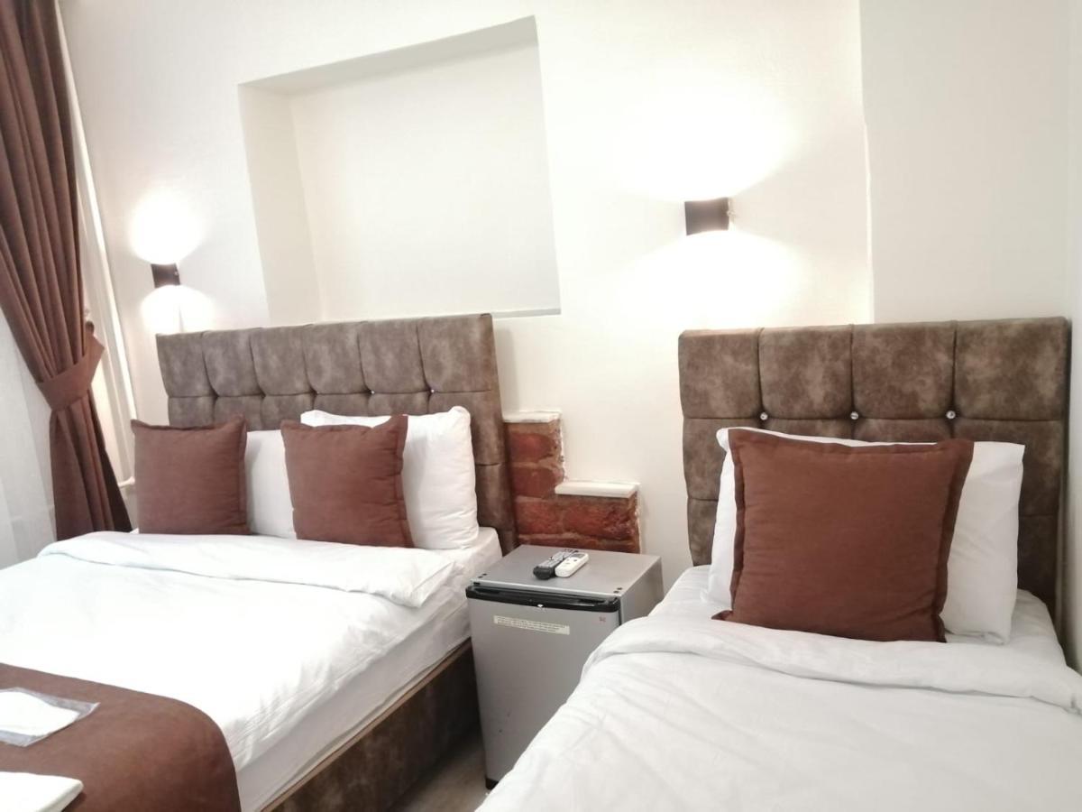 Dos Hermanos Hotel Истанбул Екстериор снимка